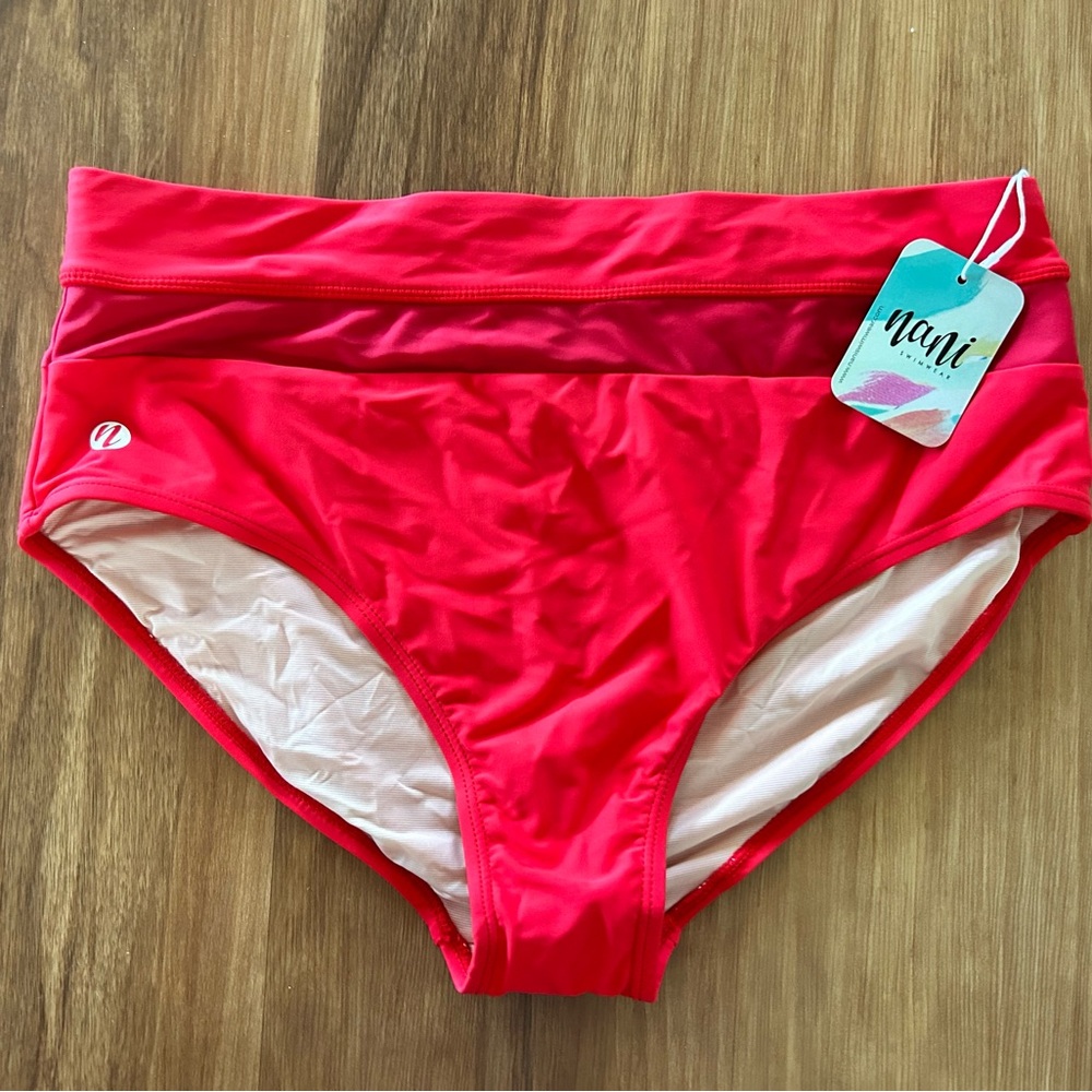 Nani Swimwear Red Colorblock Bottoms
